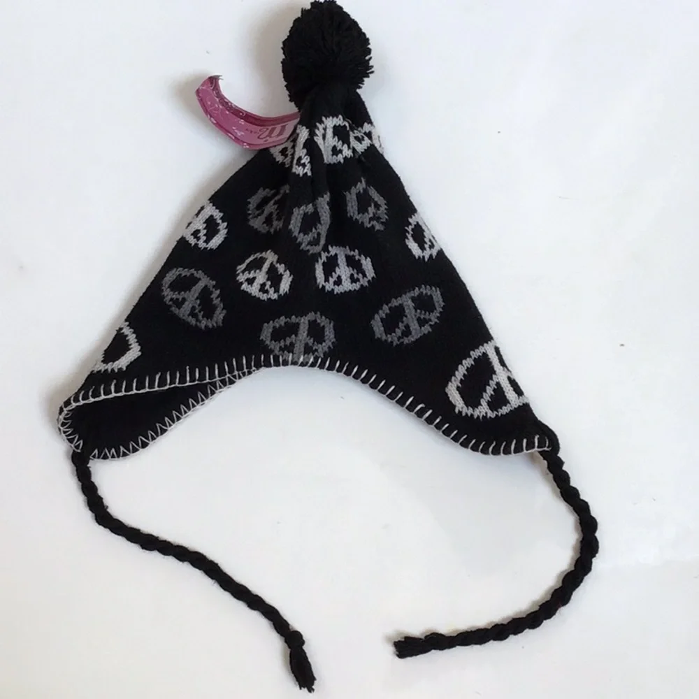 Minky Kids‎ Black Grey Peace Sign Knit Wool Fleece Flap Pom Pom Winter Hat NWT